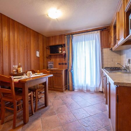 Residence Le Chalet Champoluc Extérieur photo