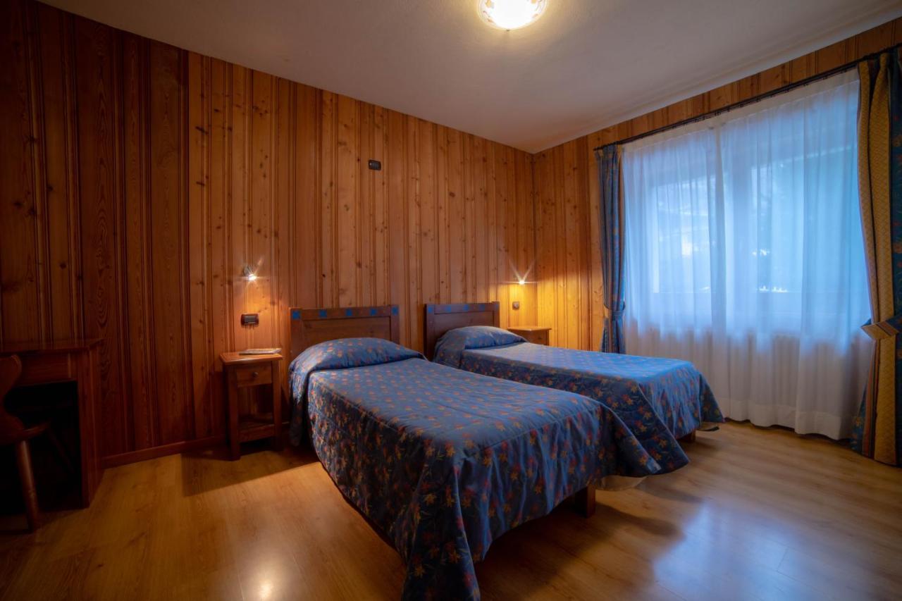Residence Le Chalet Champoluc Extérieur photo