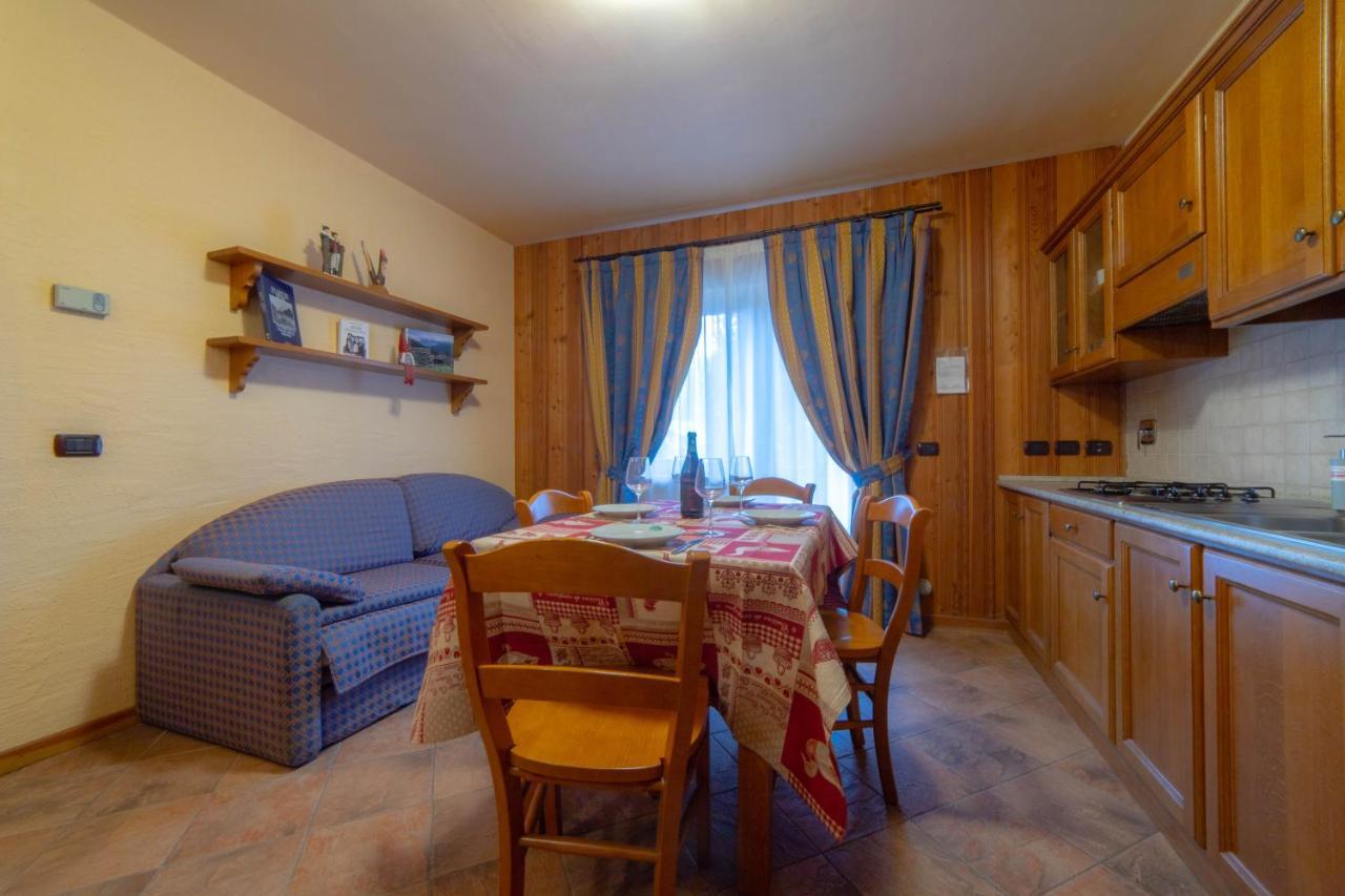Residence Le Chalet Champoluc Extérieur photo