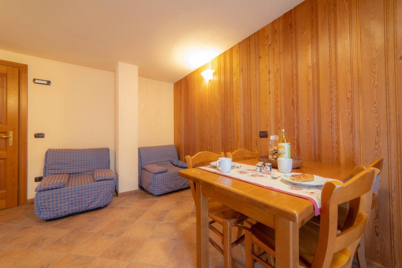 Residence Le Chalet Champoluc Extérieur photo